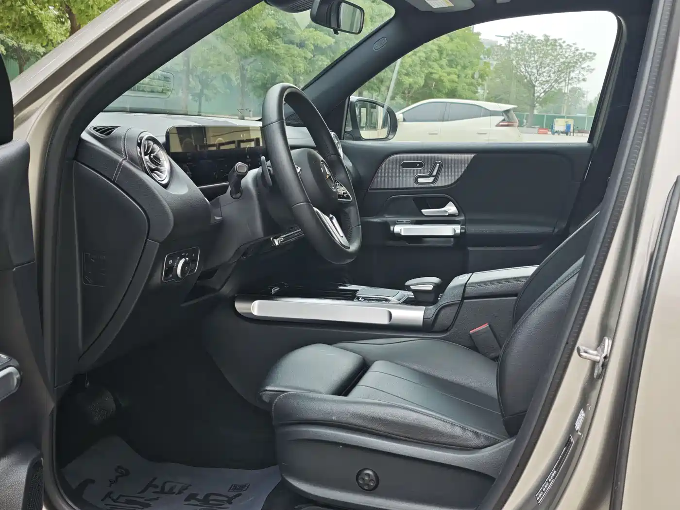 Mercedes-Benz EQB 2023 EQB 260 фото 4