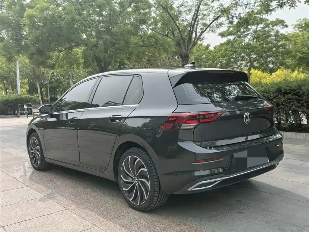 Volkswagen Golf 2023 280TSI DSG Pro фото 6