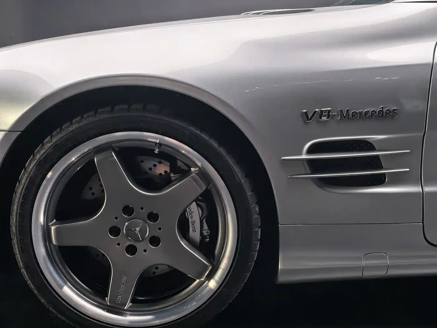 Mercedes-Benz SL-Class 2003 2004 SL 500