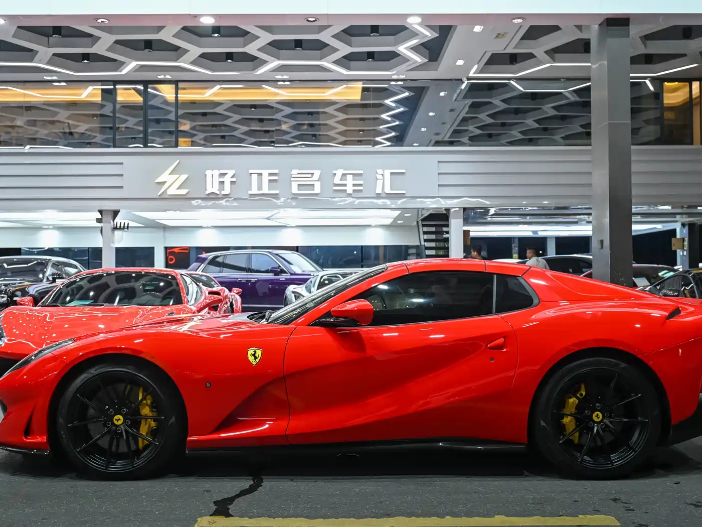 Ferrari 812 2022 2020 6.5L GTS