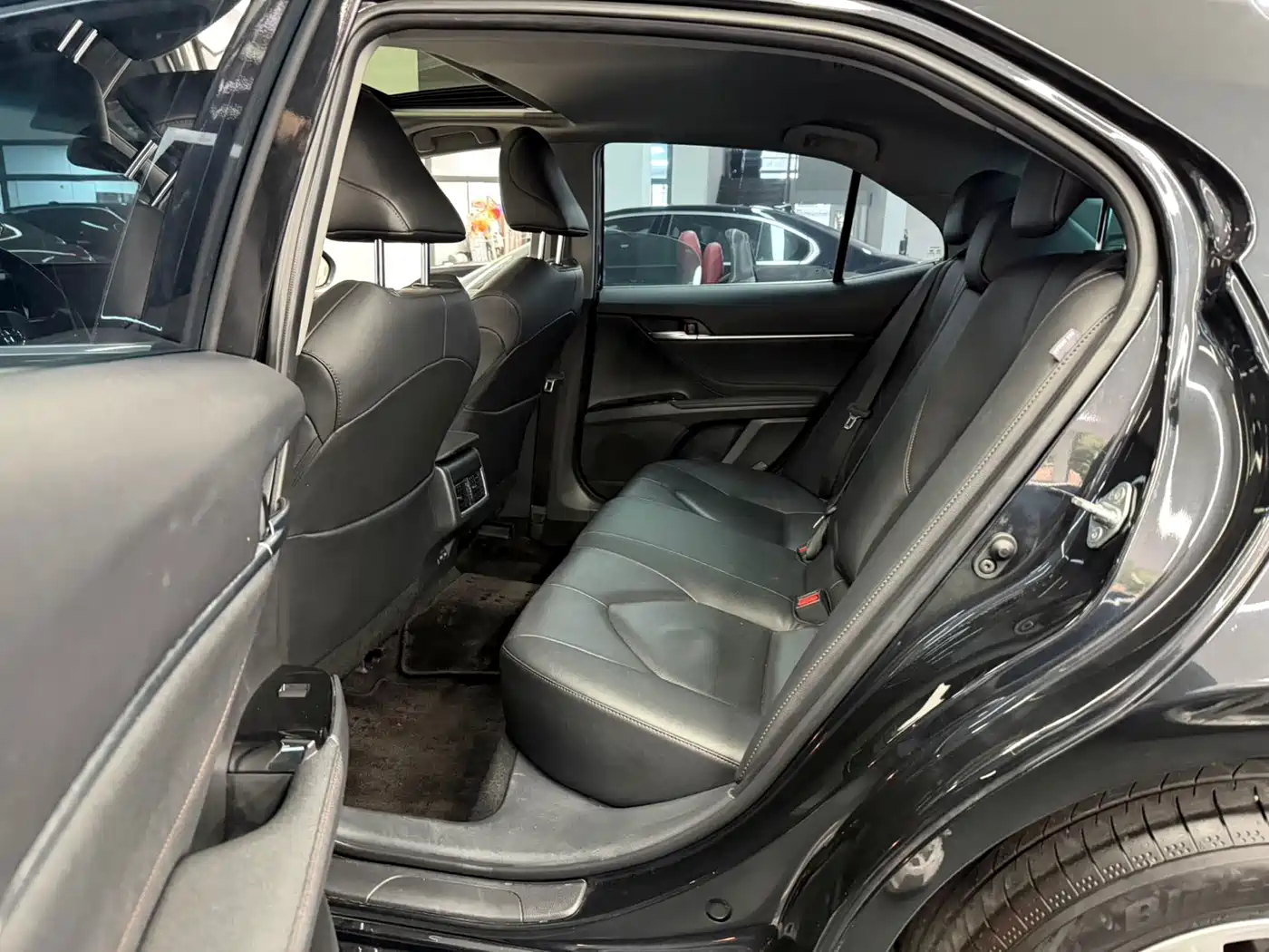 Toyota Camry 2023 2.0GVP Leading Edition фото 5