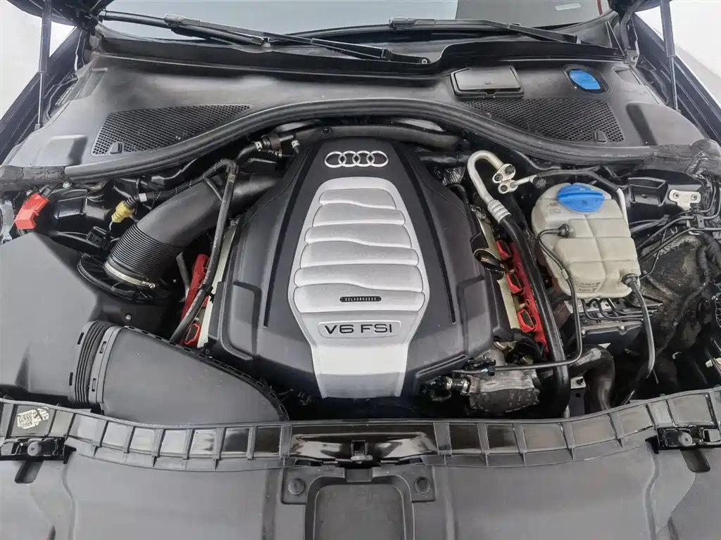 Audi A6L 2012 30 FSI Comfort фото 6