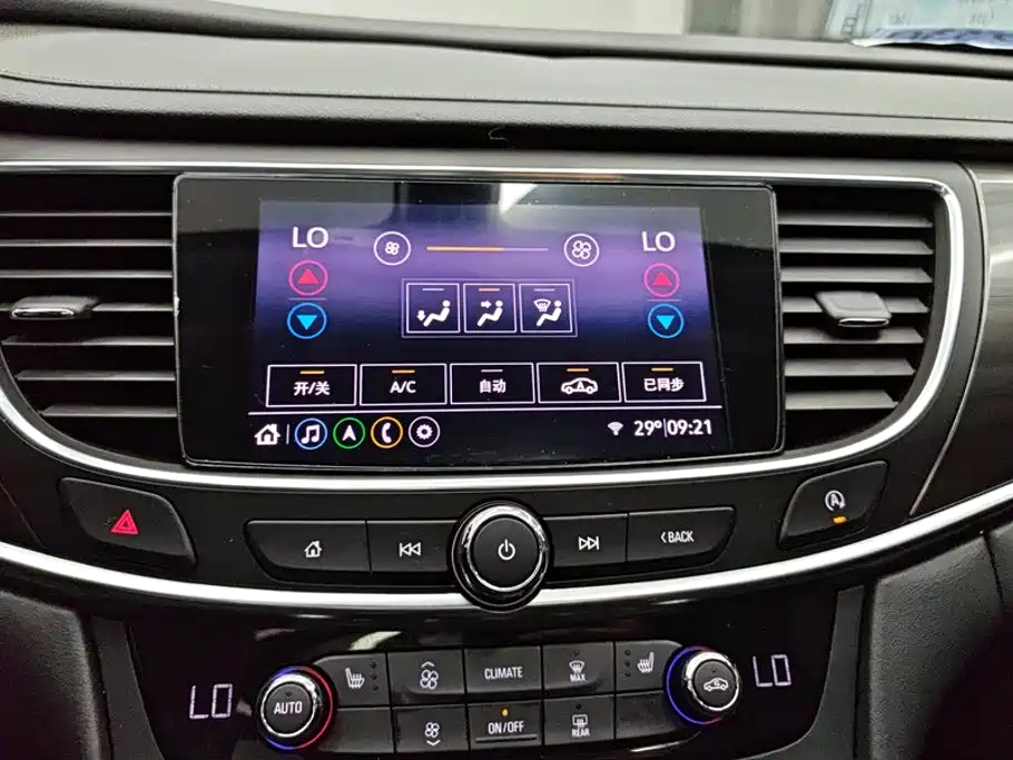 Buick Lacrosse, миниатюра 13