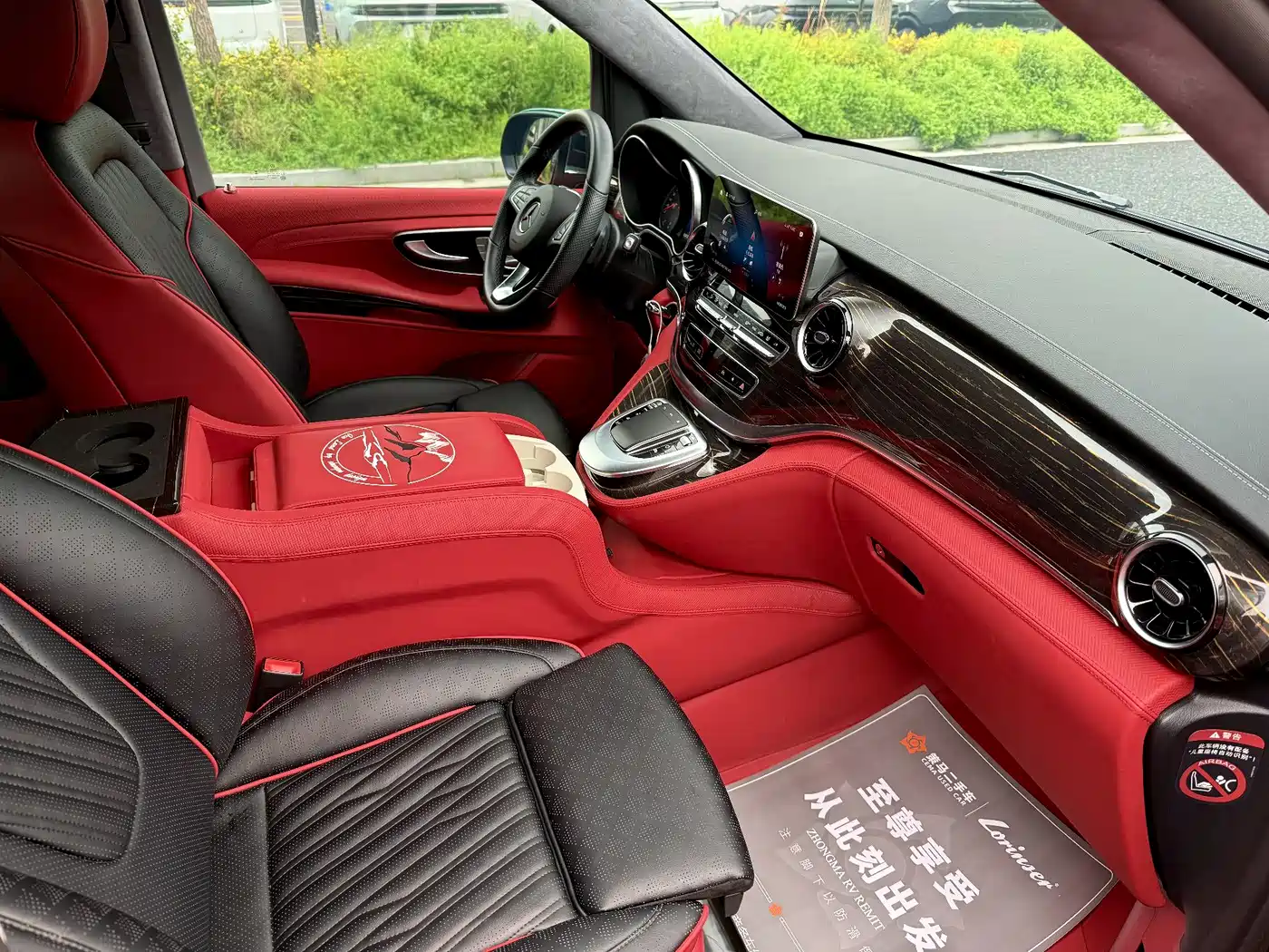 Mercedes-Benz V-Class 2022 V 260 L Long Wheelbase Prestige Edition фото 14