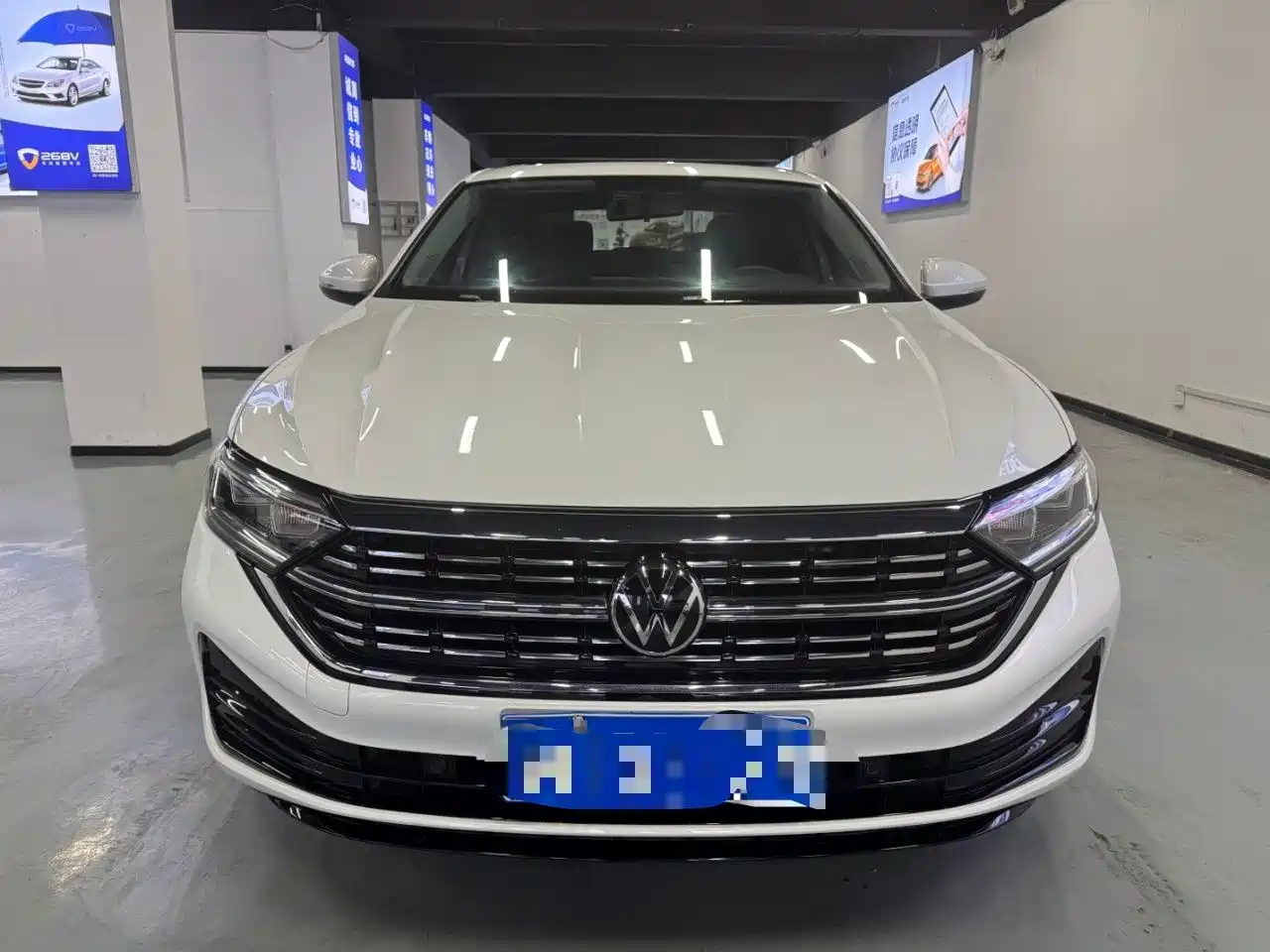 Volkswagen Sagitar 2023 280TSI DSG Surpass Plus Edition фото 2
