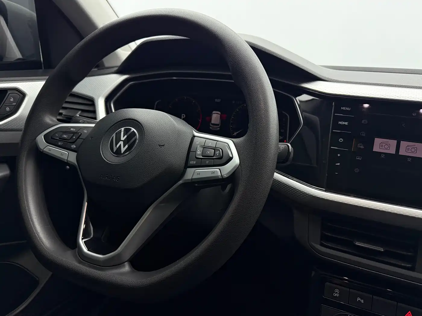 Volkswagen Tanying 2023 Model 200TSI DSG Joy Smart Connect Edition фото 21