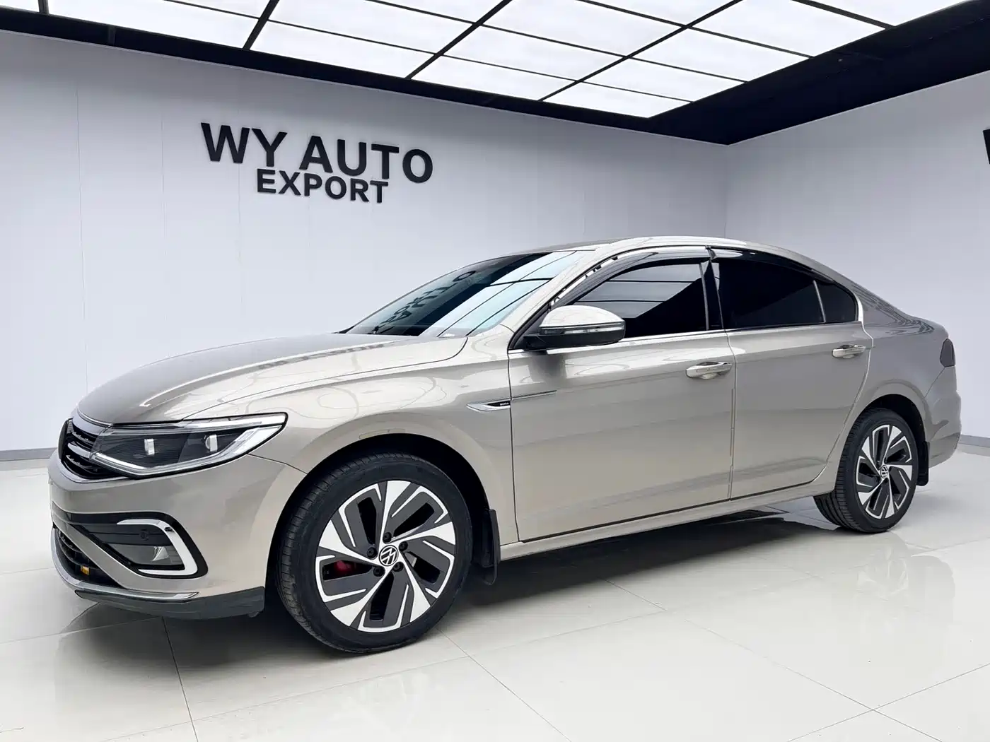 Volkswagen Bora 2023 280TSI DSG Prestige Edition фото 2