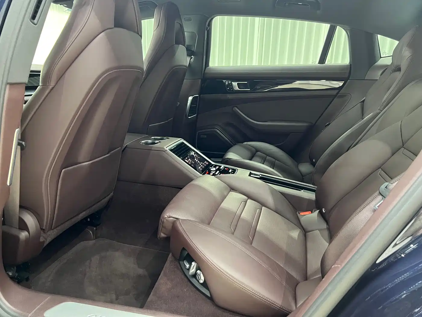 Porsche Panamera 2017 Panamera Executive Long Wheelbase 3.0T фото 8