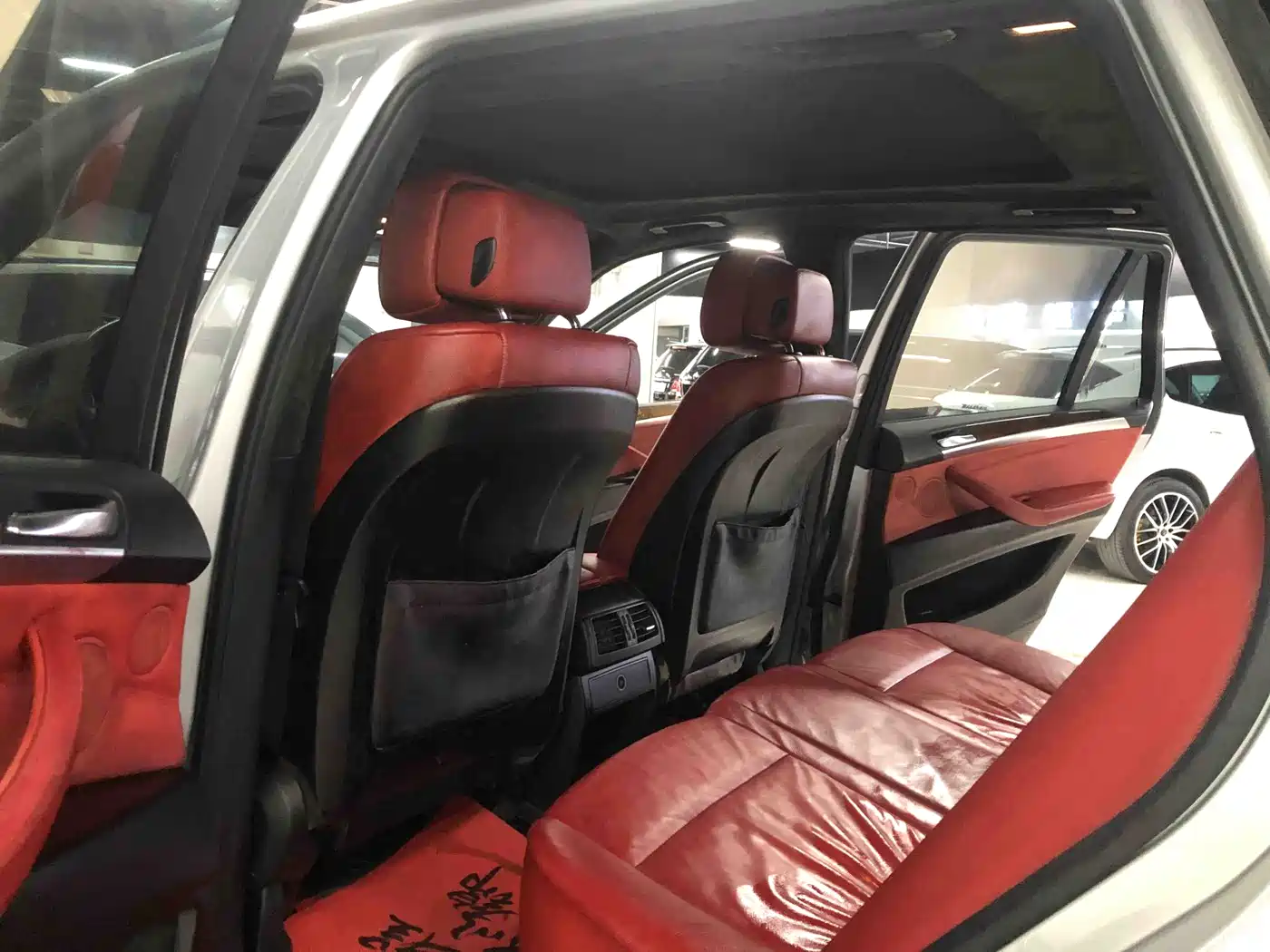 BMW X5 (Import) 2011 xDrive35i Leading Edition фото 11