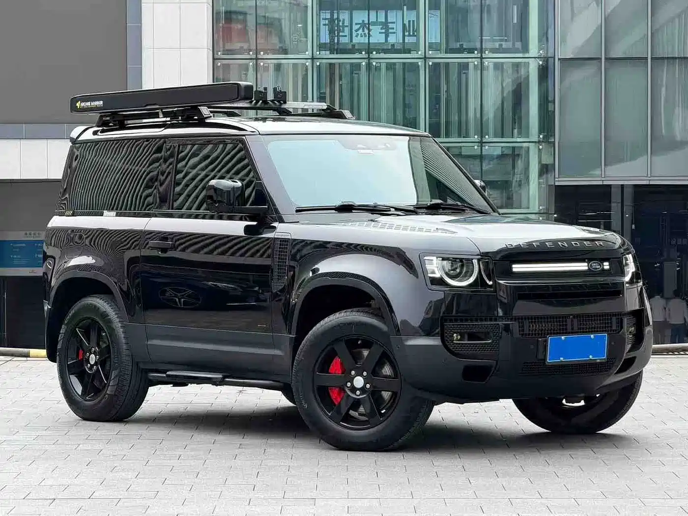Land Rover Defender 2021 90 P400 X-DYNAMIC S фото 2