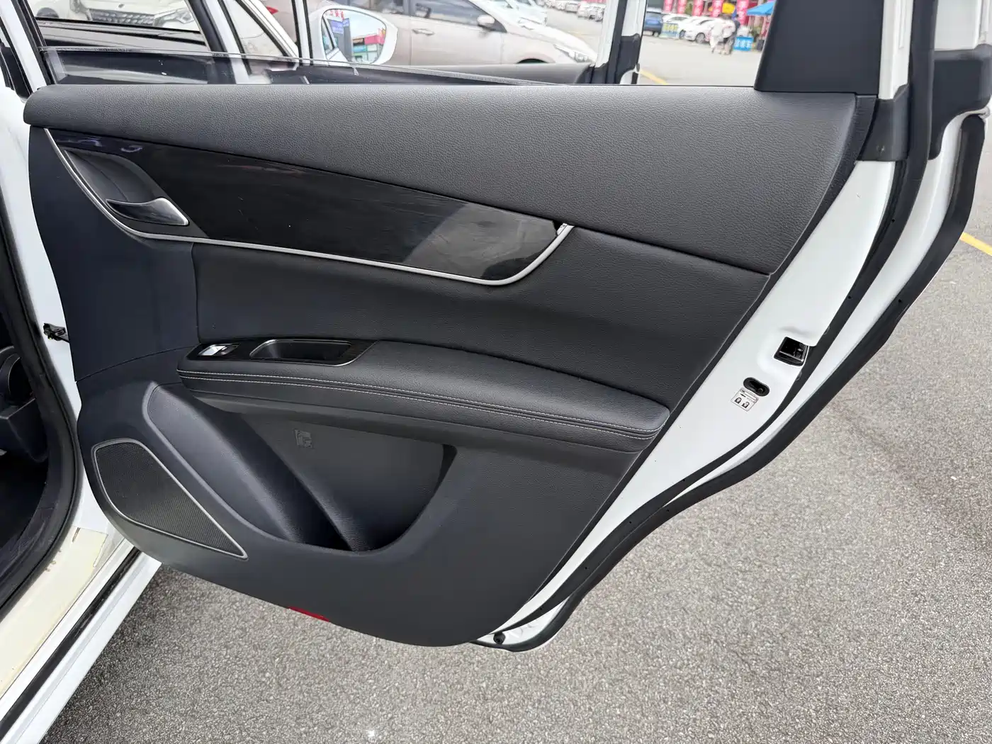 BYD Song MAX 2017 1.5T Auto Smart Elite 7-Seater фото 18
