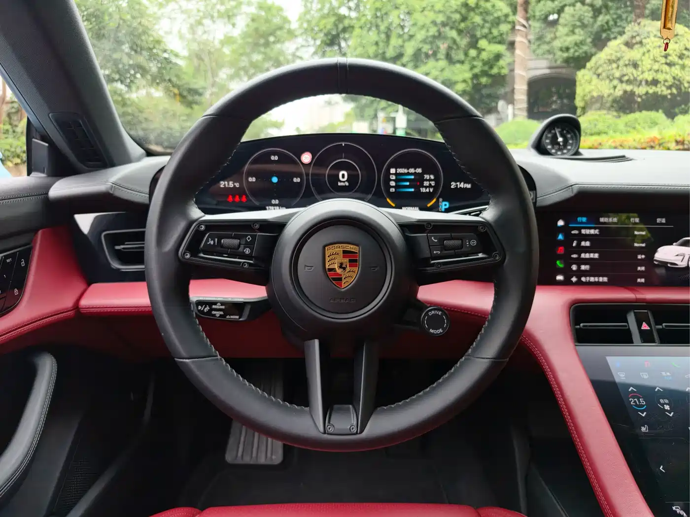 Porsche Taycan 2019 Taycan 4S фото 20