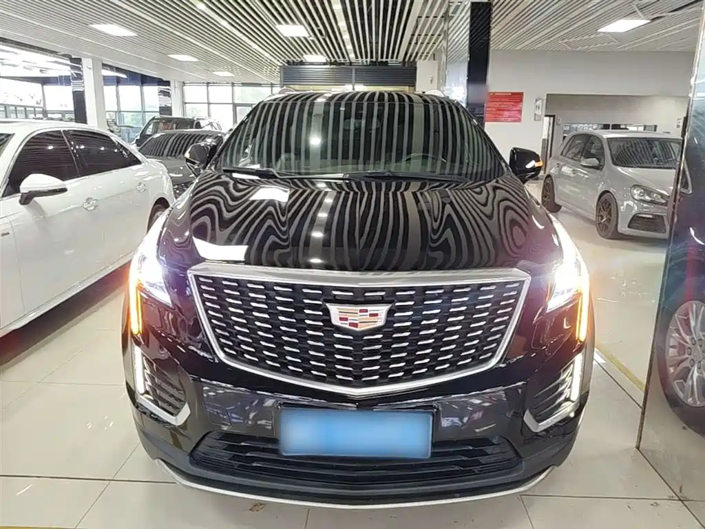 Cadillac XT5 2022 2.0T 2WD Luxury фото 3