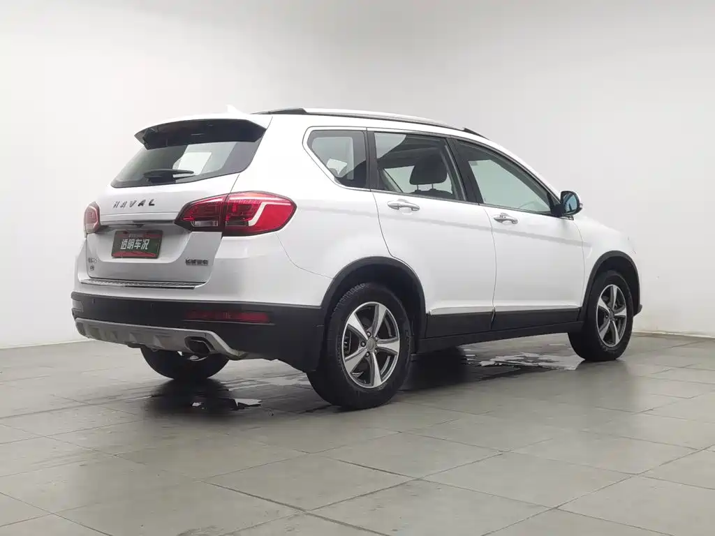 Фото 2 - Haval H6