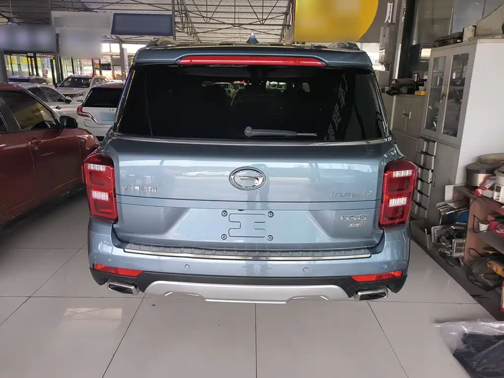 GAC Trumpchi Trumpchi GS8 2017 2017 320T 2WD Luxury Smart Connect (7-seater)