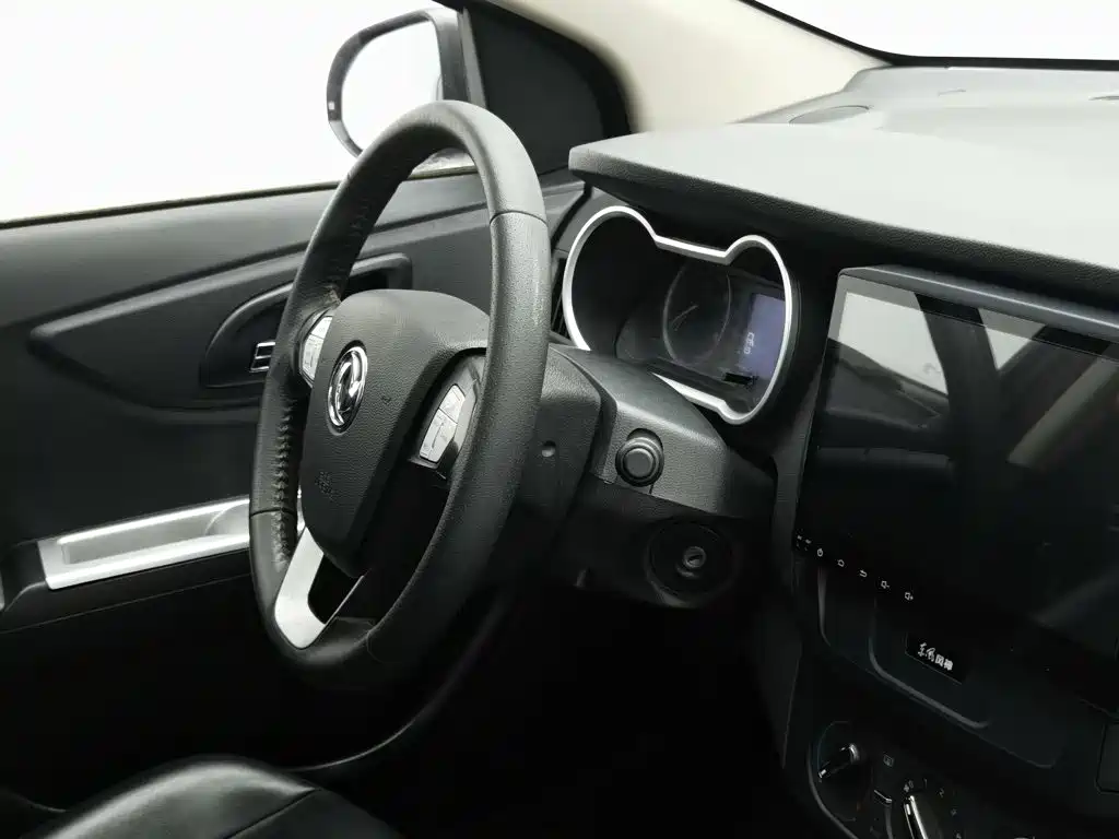 Dongfeng Aeolus Dongfeng Fengshen AX3 2016 2016 1.5L Automatic Cool Style