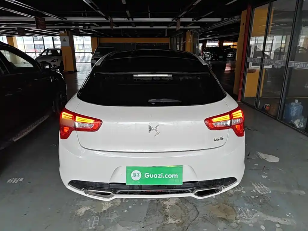 DS 5 2014 2014 1.6T Luxury THP200