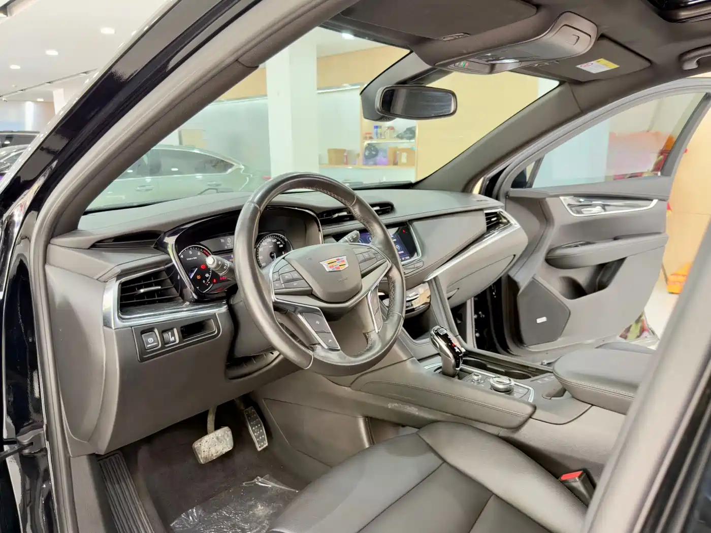CADILLAC XT5