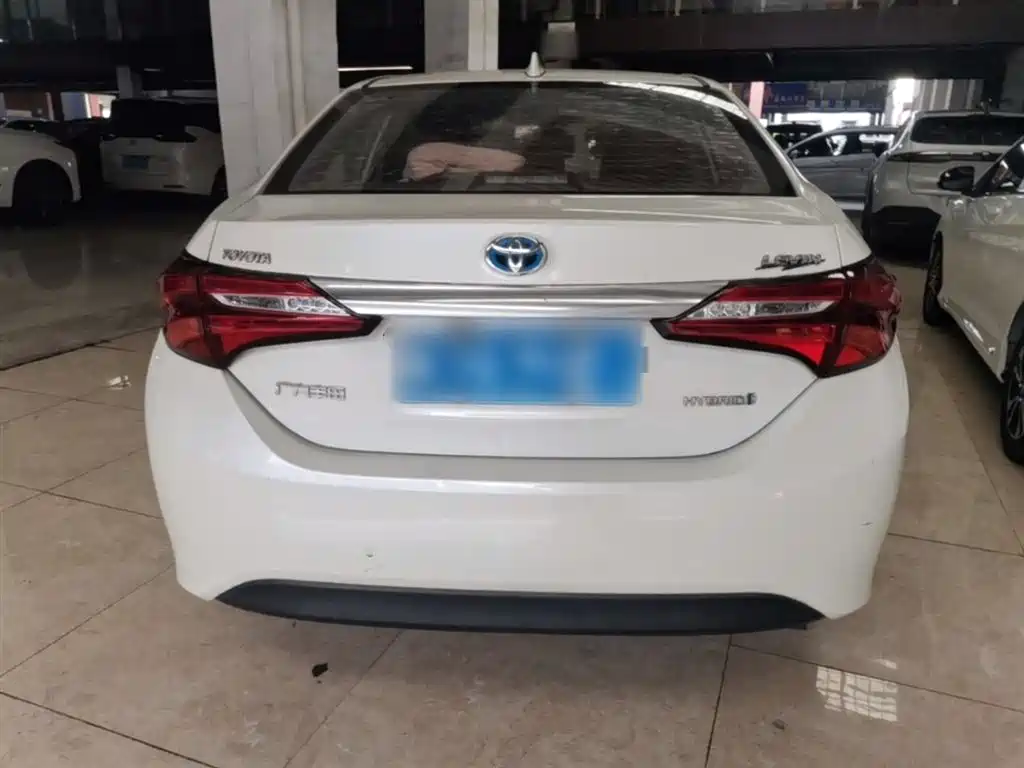 Toyota Levin 2017 Facelift Hybrid 1.8H GS E-CVT Elite Sunroof Edition China V фото 6