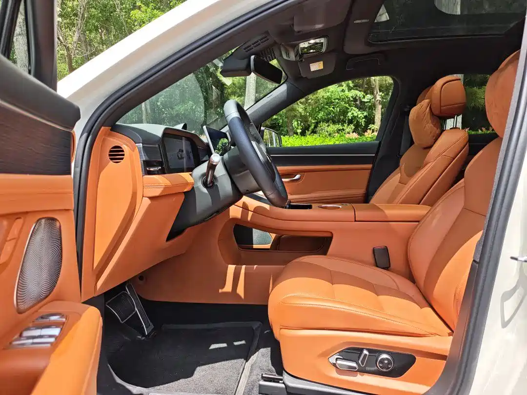 AITO Wenjie AITO M5 2025 Extended Range Ultra AWD фото 7