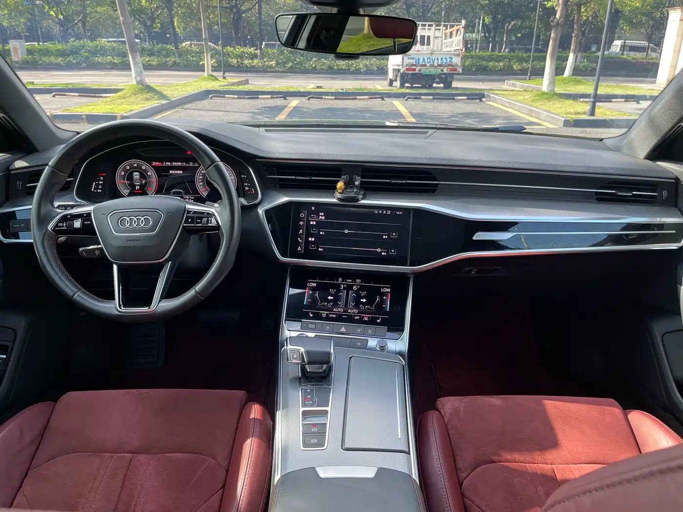 Audi A6L 2021 45 TFSI Premium Life Edition фото 16