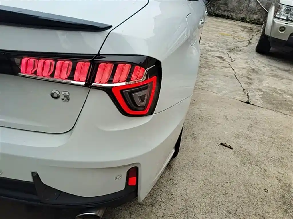 Lynk & Co 03 2019 1.5TD DCT Power Edition China VI фото 8