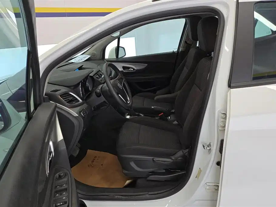Buick Encore 2015 1.4T Automatic 2WD Urban Elite фото 9
