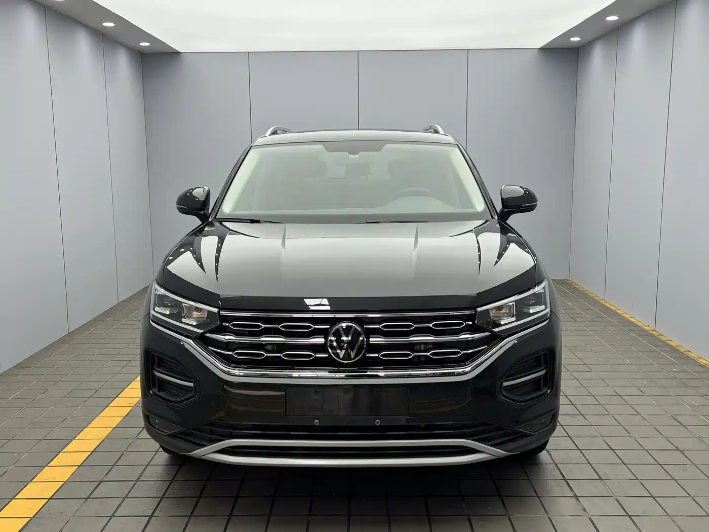 Volkswagen Tayron 2022 280TSI 2WD Luxury Smart Connect Edition фото 2