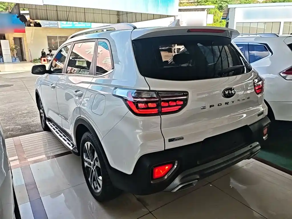 Kia Sportage 2018 2.0L Automatic Smart Luxury (China V) фото 5