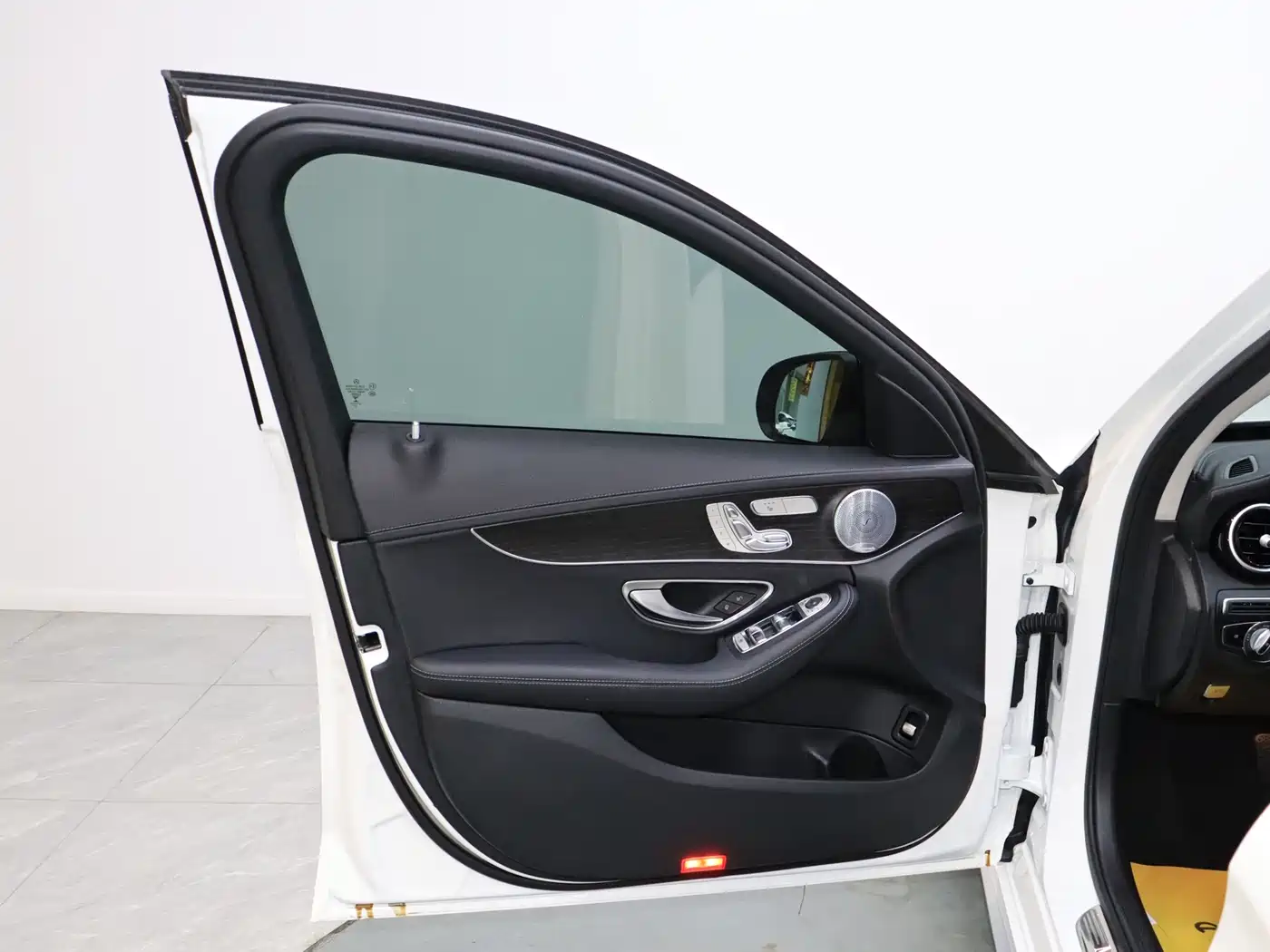 Mercedes-Benz C-Class 2021 C 260 L Sport Starry Exclusive Edition фото 13