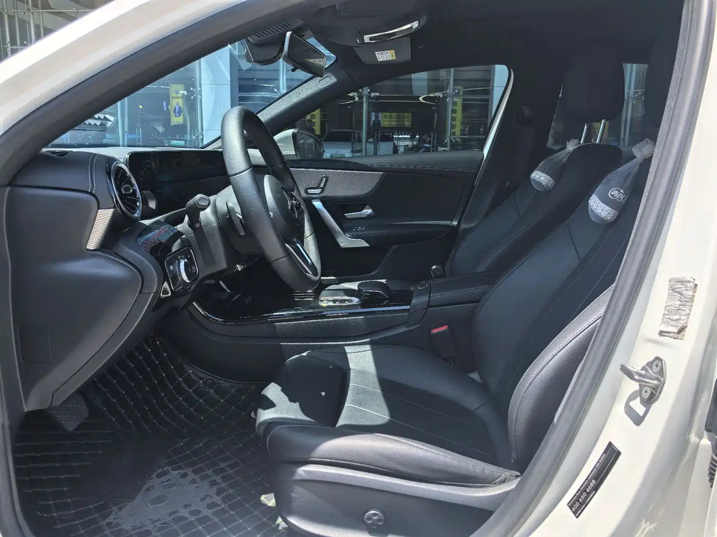 Mercedes-Benz A-Class 2019 A 200 L фото 11