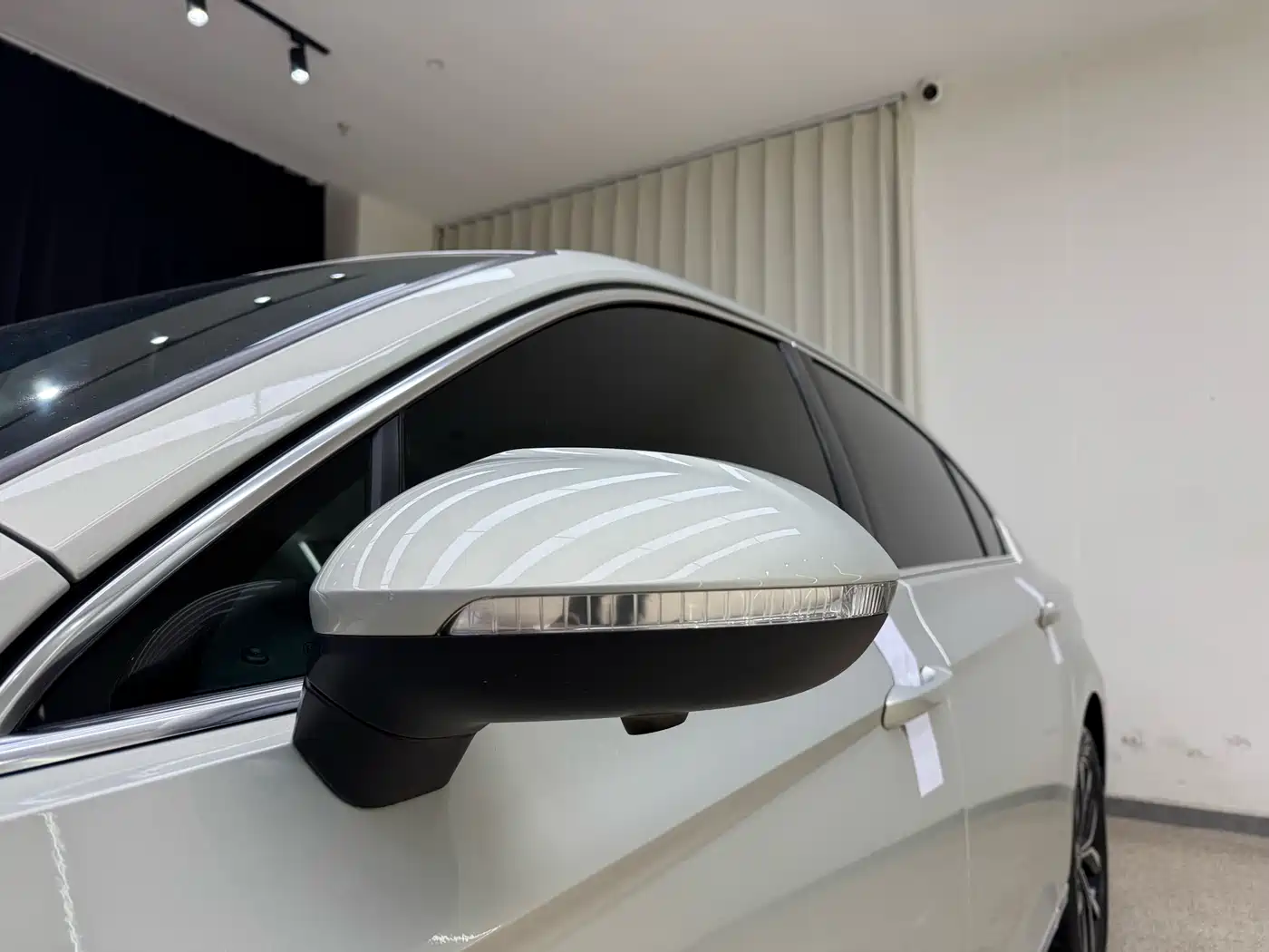 Volkswagen Magotan 2020 280TSI DSG Leading фото 9