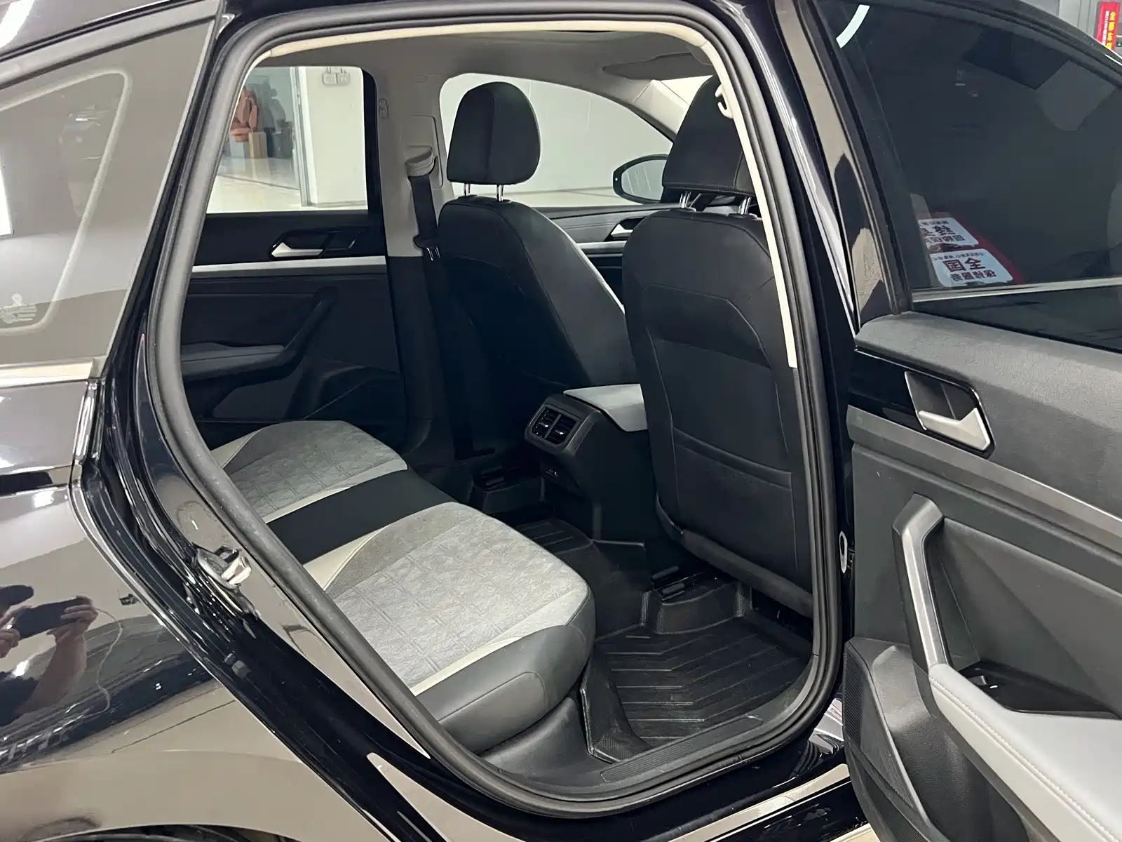 Photo 10 - Volkswagen Lavida