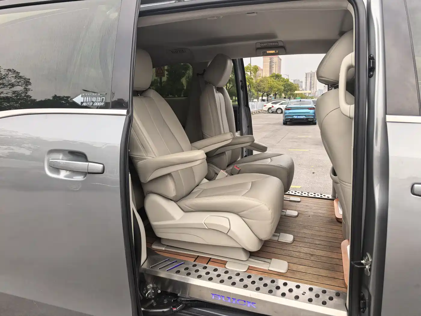 Buick GL8 2023 Model Land Business Class Smart фото 11