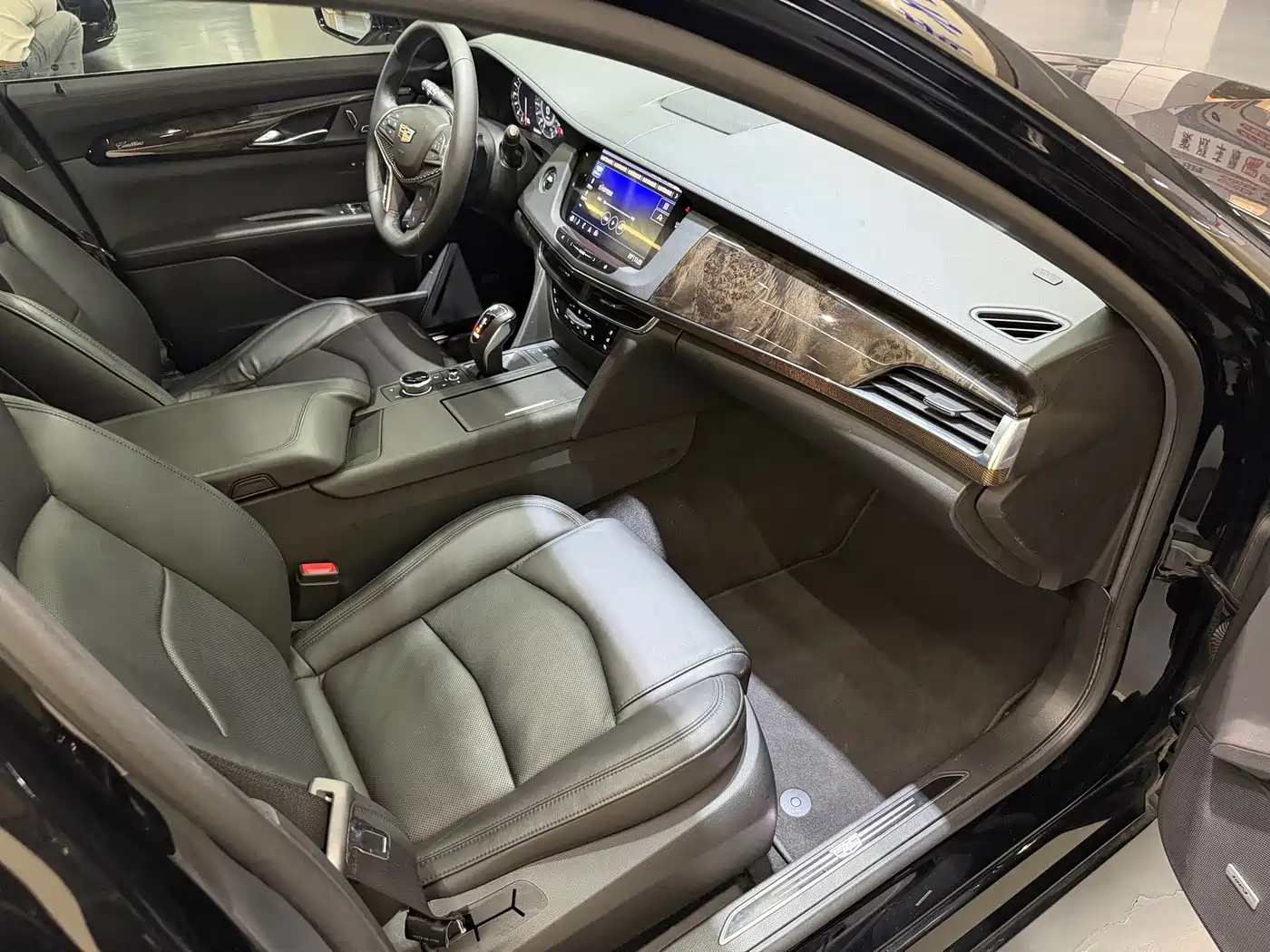 Cadillac CT6 2019 2019 28T Luxury Model