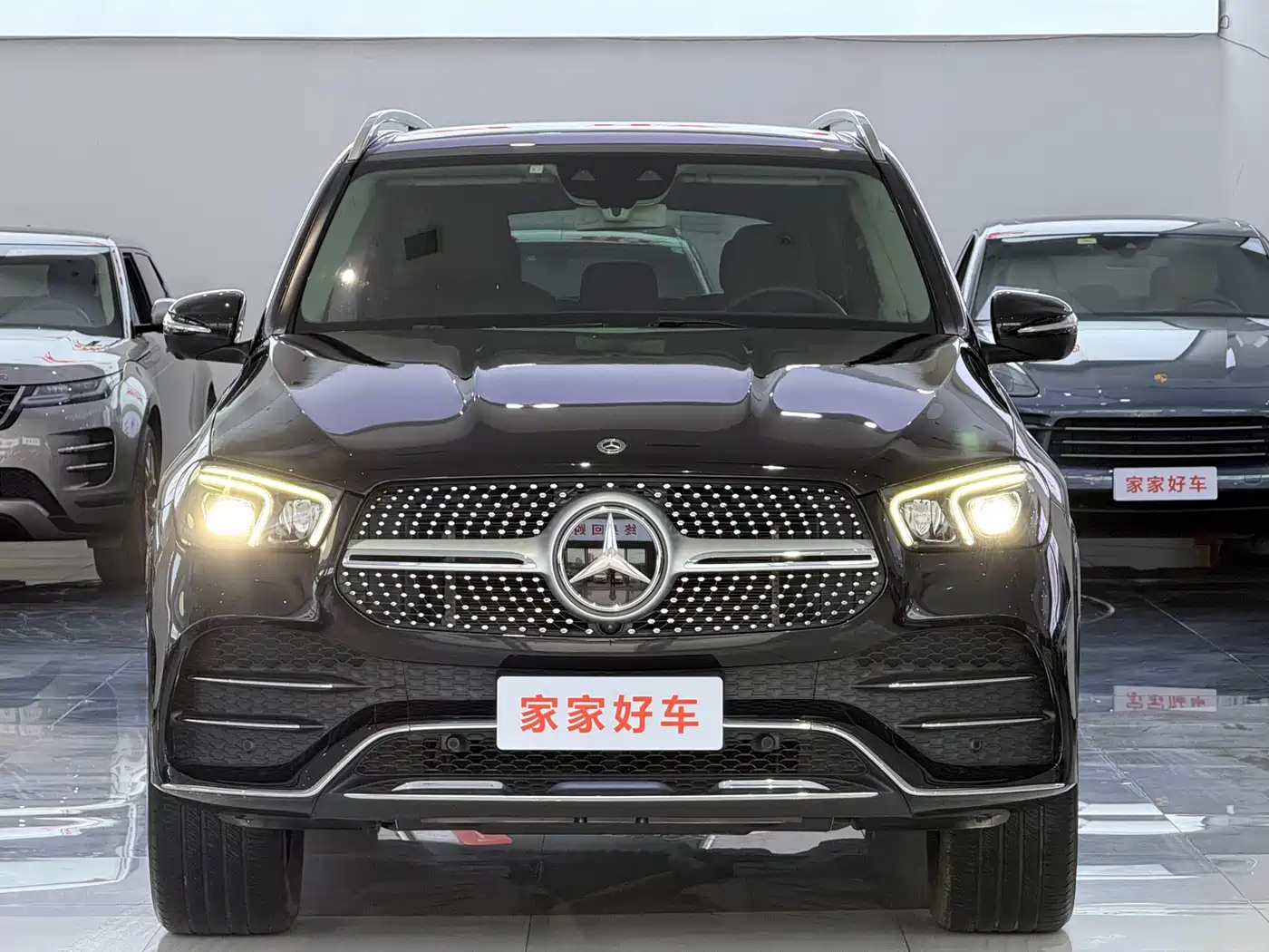 Mercedes-Benz GLE 2020 Facelift GLE 450 4MATIC Luxury фото 2