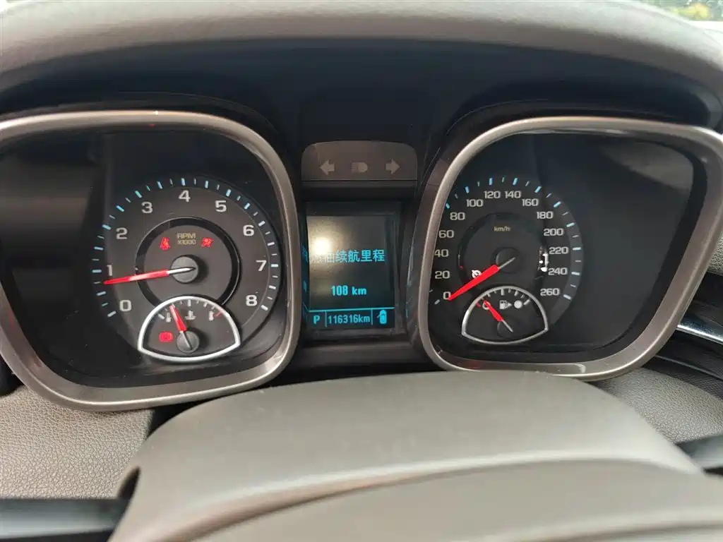 Chevrolet Malibu 2014 2.4L Automatic Luxury фото 12