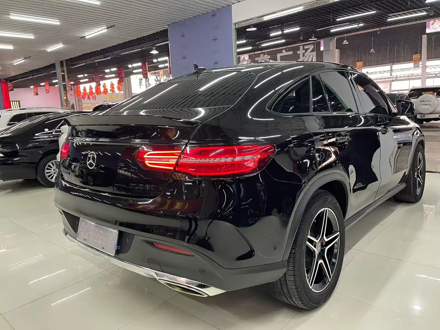 Mercedes-Benz GLE Coupe 2015 GLE 320 4MATIC Coupe SUV фото 2