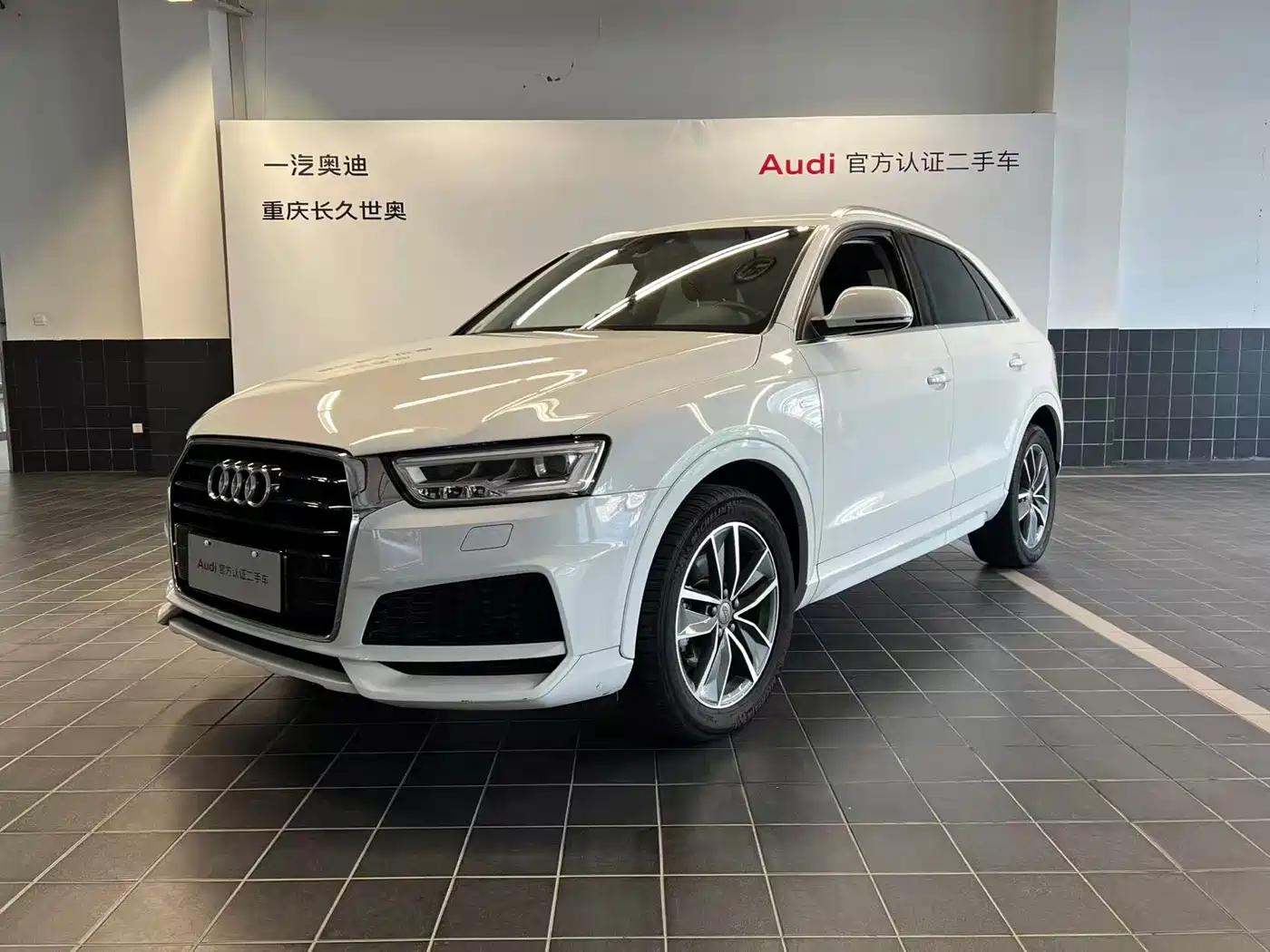 Audi Q3 2018 30 TFSI Fashion Collector's Edition