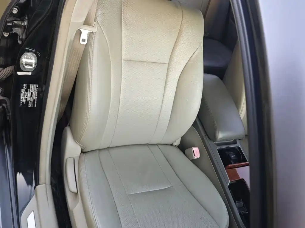 Toyota Camry 2015 2013 200E Classic Elite Edition