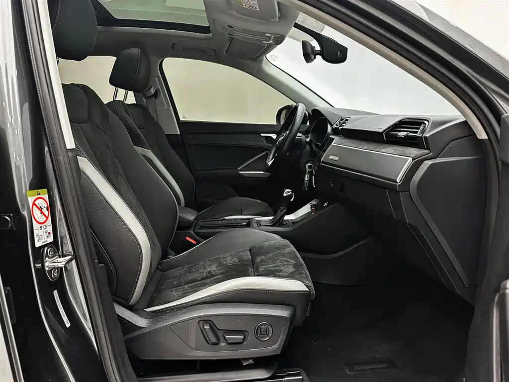 Audi Q3 2022 35 TFSI Progressive Dynamic фото 20