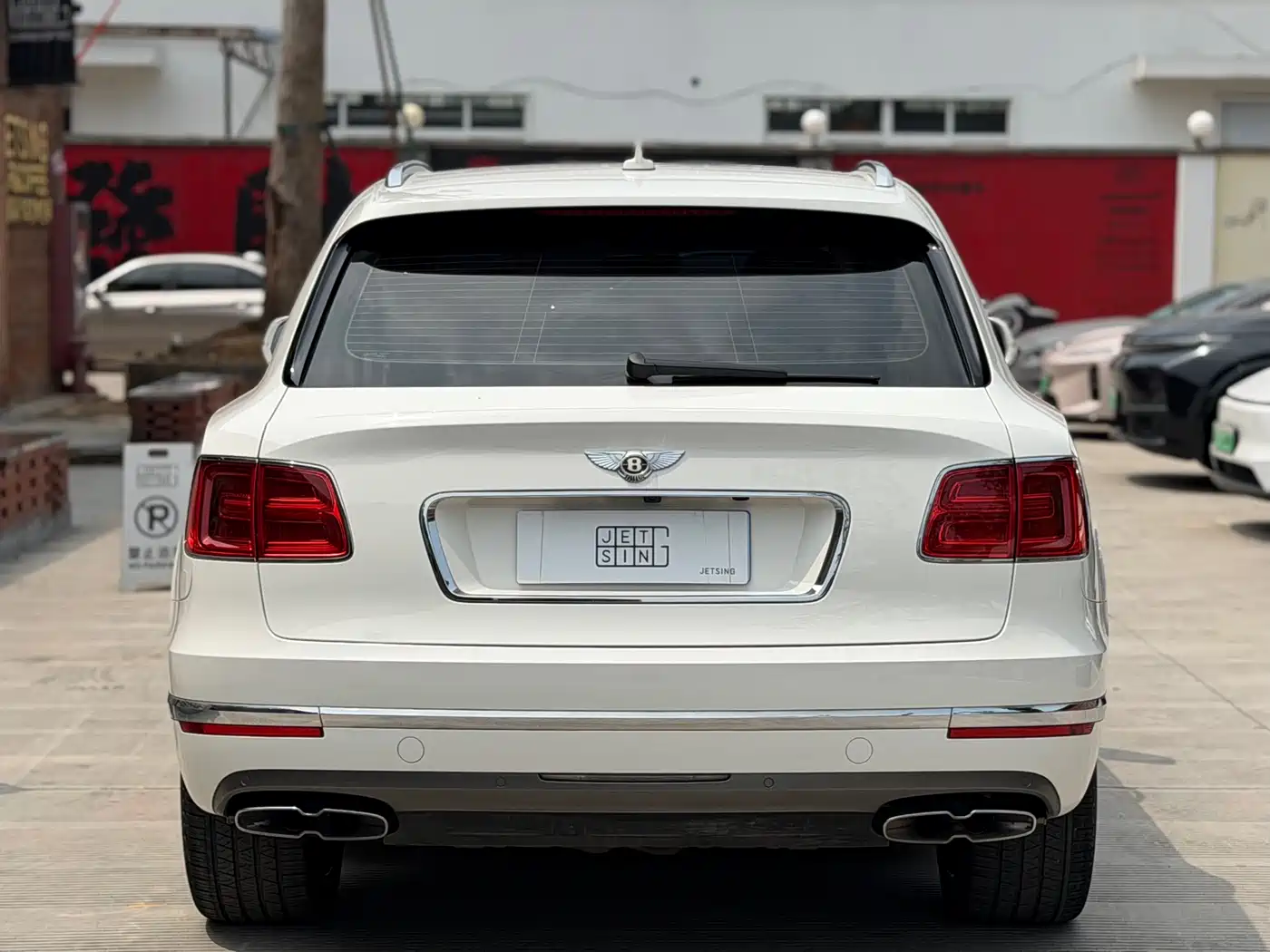 Bentley Bentayga 2018 4.0T V8 фото 3