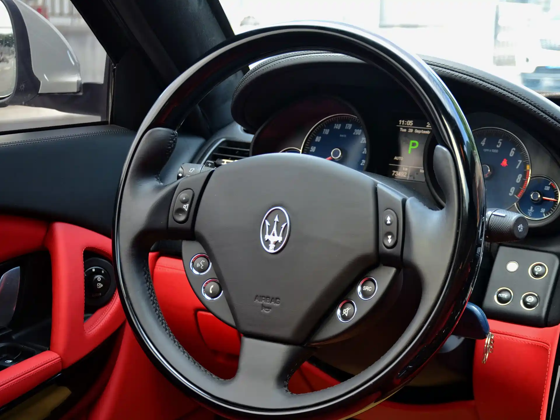 Photo 18 - Maserati Quattroporte