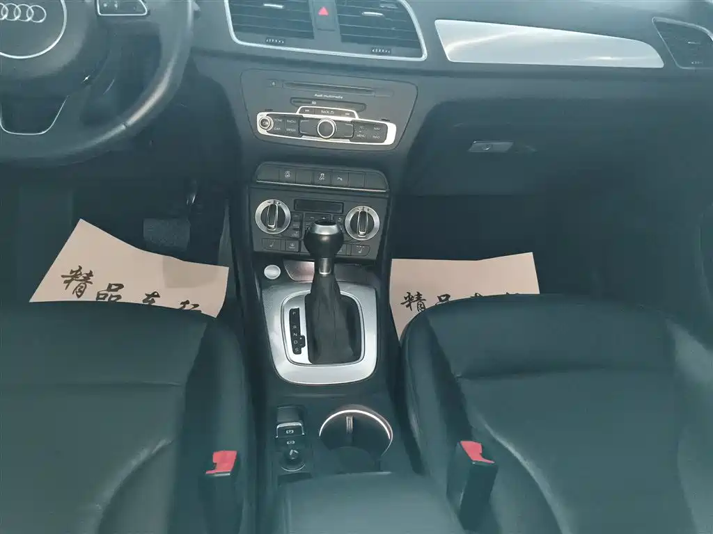 Audi Q3 2016 35 TFSI Heritage Edition Comfort фото 14