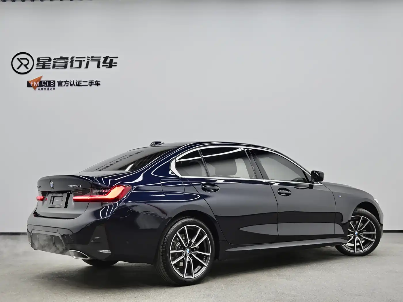 BMW 3 Series 2023 325Li M Sport Package фото 3