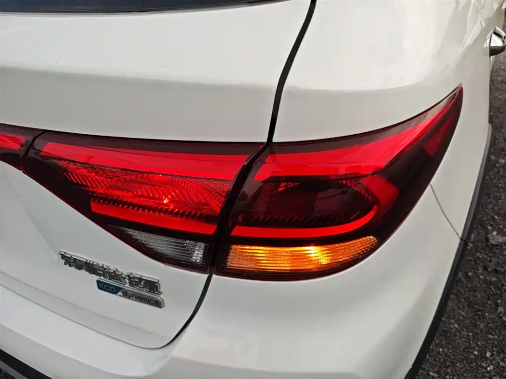 Kia KX CROSS 2019 1.6L Automatic Smart Sunroof Edition China VI фото 8