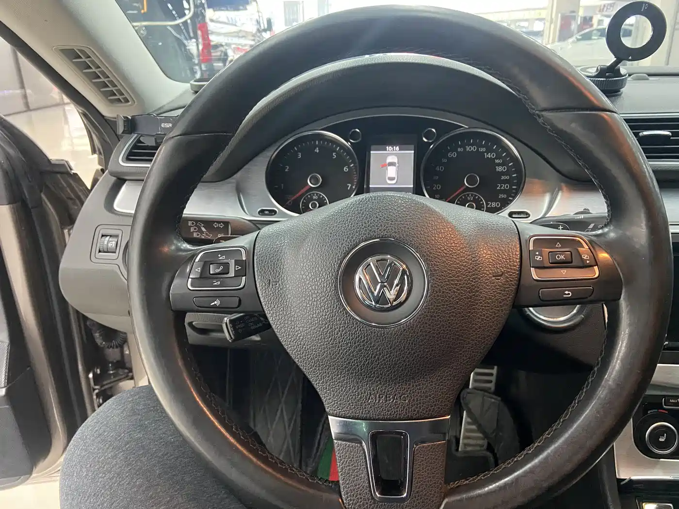 Volkswagen FAW-Volkswagen CC 2012 Model 2.0TSI Luxury фото 10