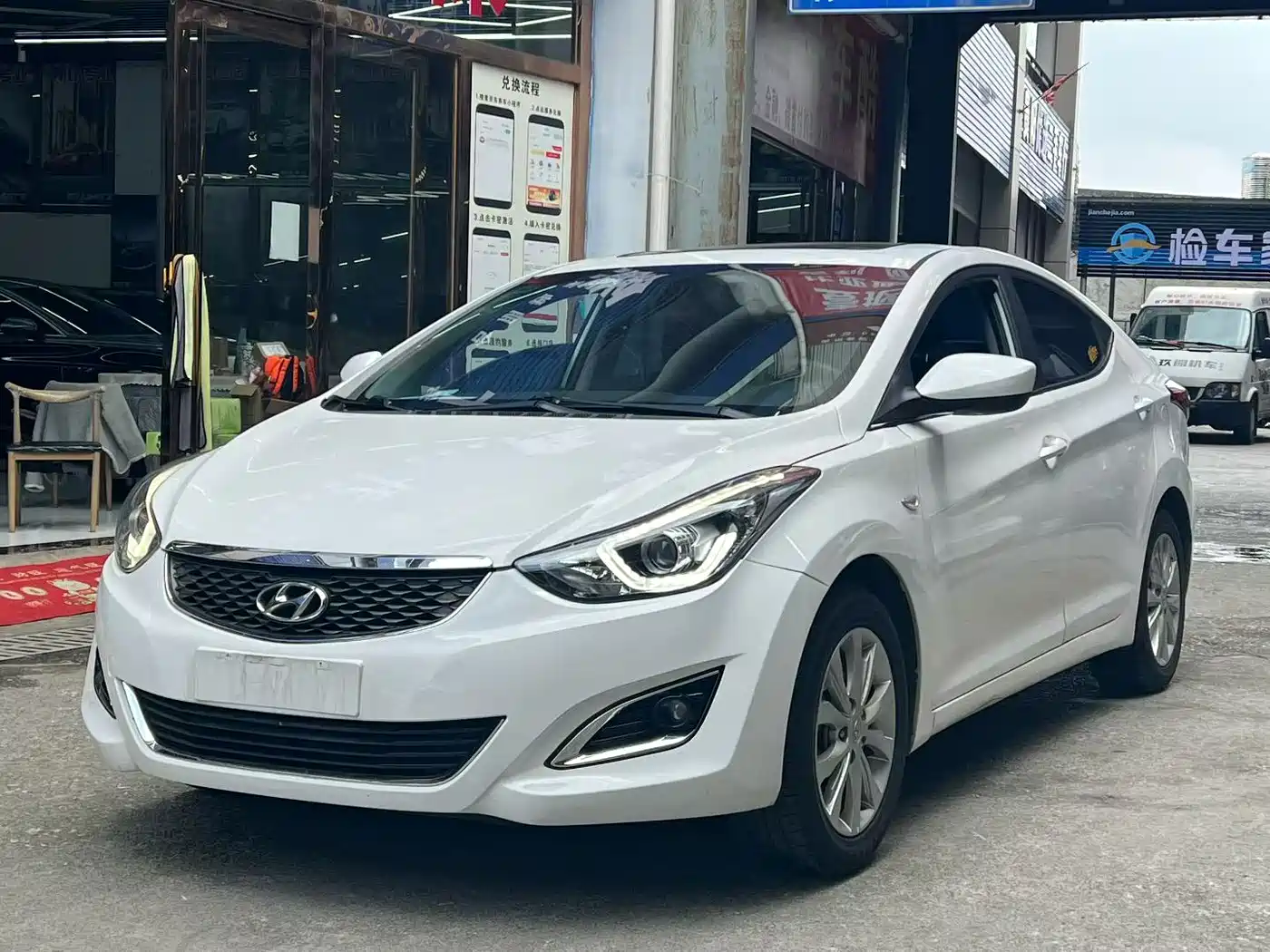 Hyundai Langdong 2016 1.6L Automatic Smart Edition