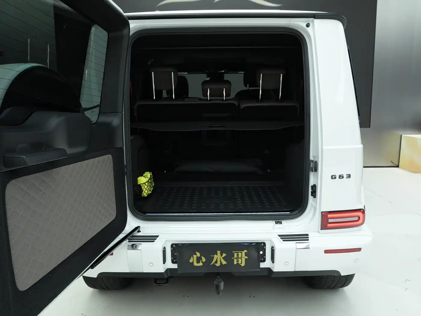 Mercedes-Benz G-Class AMG 2023 AMG G 63 фото 27