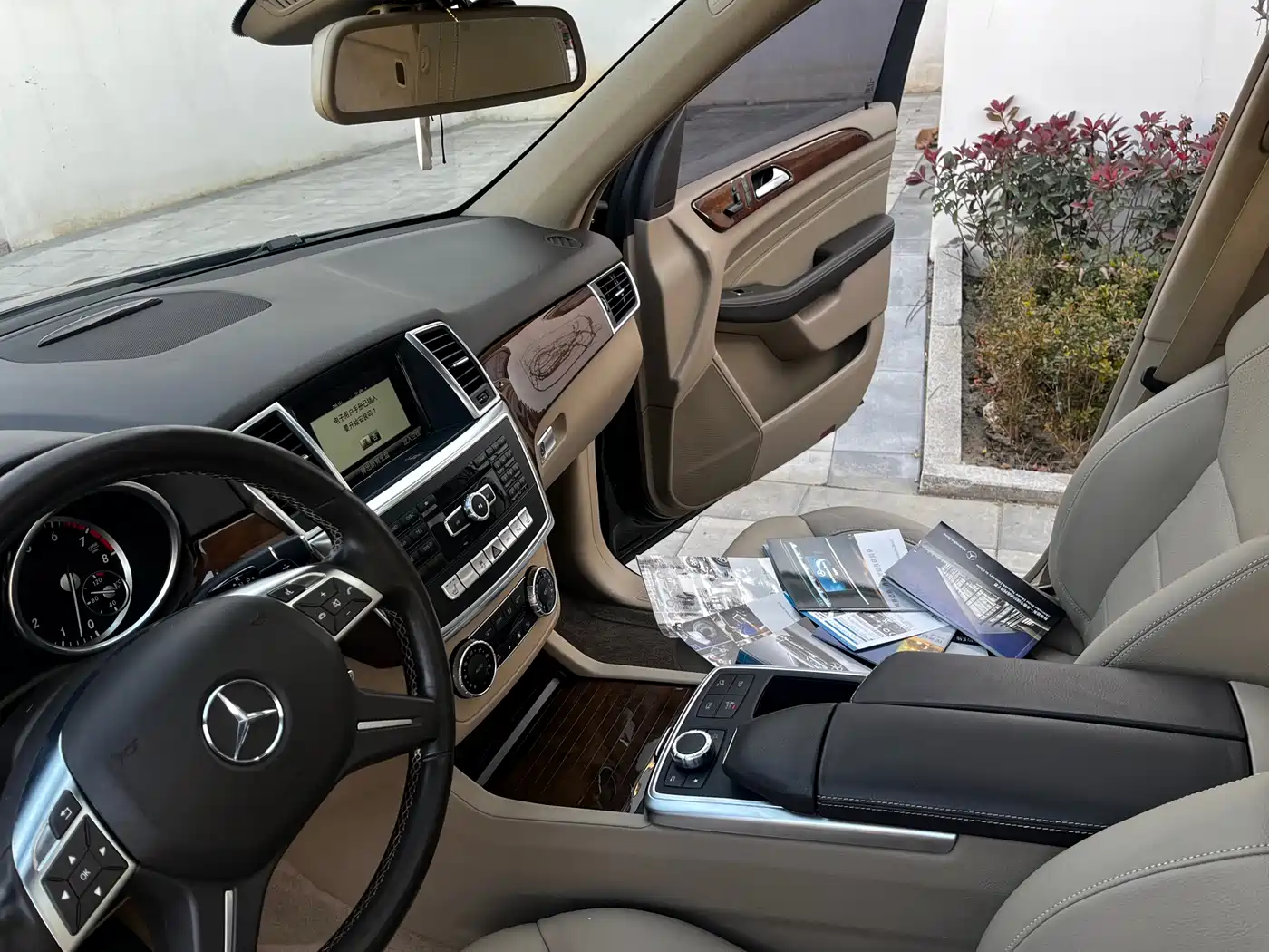 Mercedes-Benz M-Class 2015 ML 400 4MATIC Dynamic фото 15